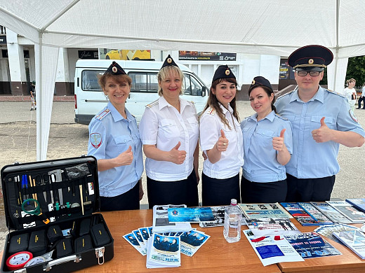 В Шуе полиция провела День открытых дверей